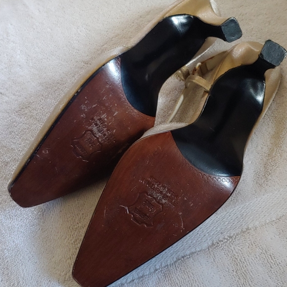 Stuart Weitzman heels sz. 6B - Picture 2 of 12